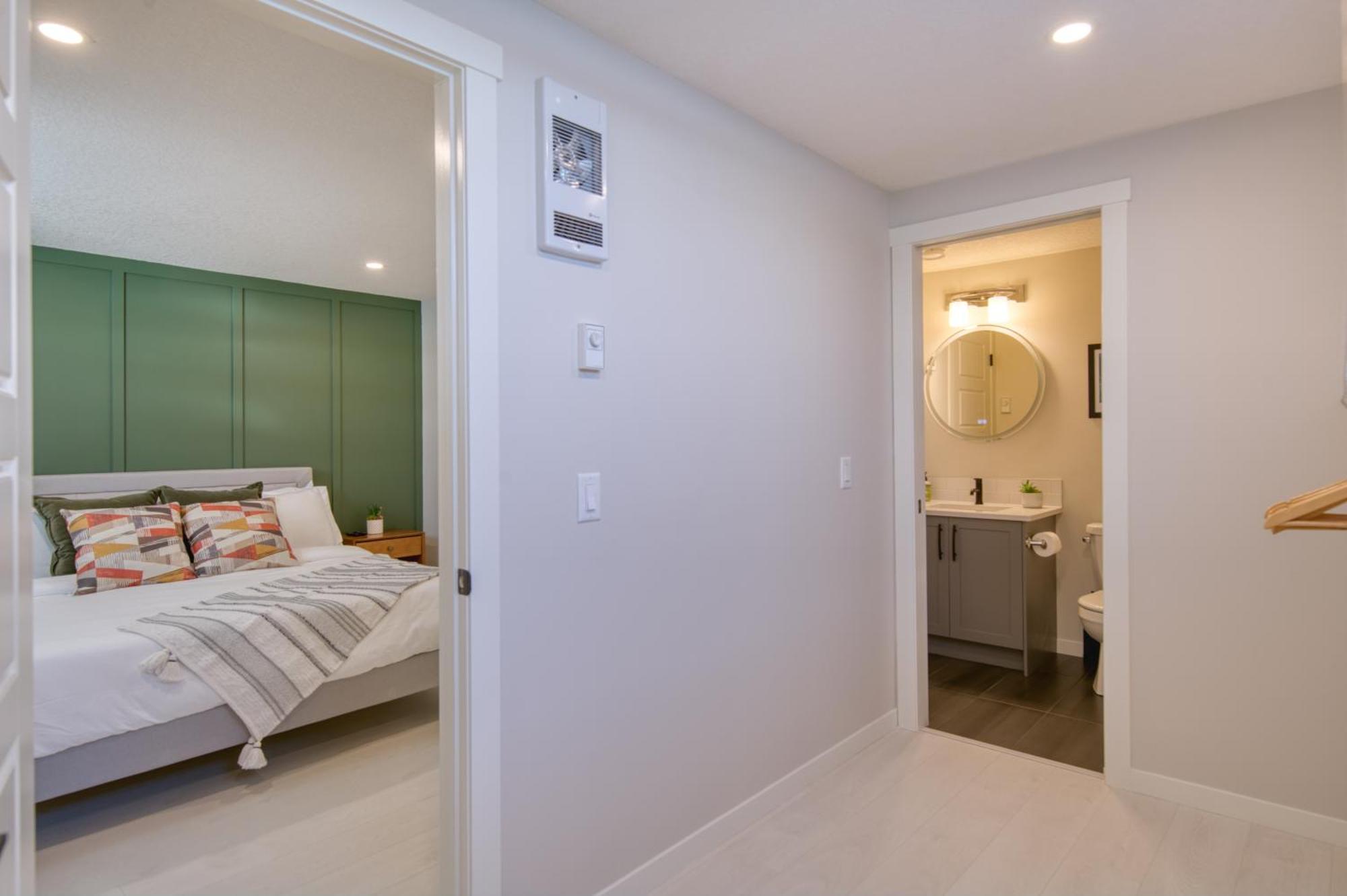 Stylish & Comfy Mountain Escape King Bed Ps5! Apartment *